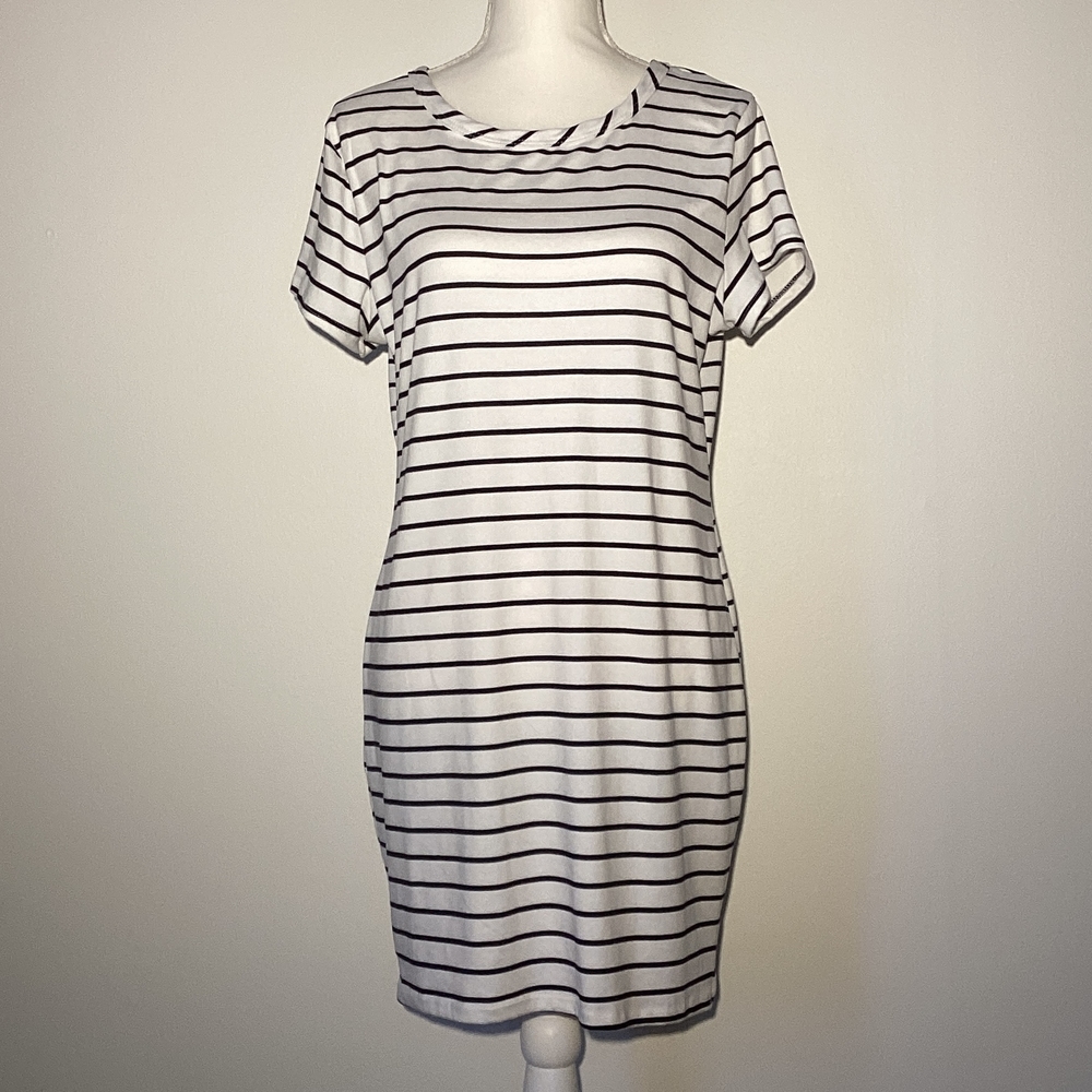 American City Wear Black and White Tee Shirt Dress